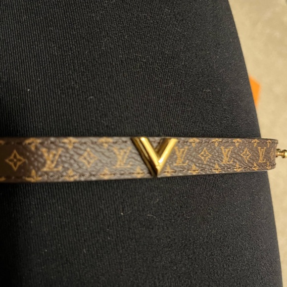 Louis Vuitton women’s bracelet ✨ - Picture 3 of 4